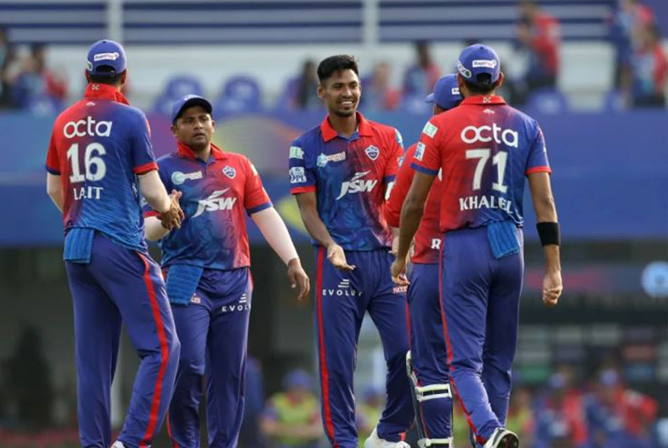 কোহলিদের বিপক্ষে পরীক্ষা দিতে হবে মুস্তাফিজকেও!