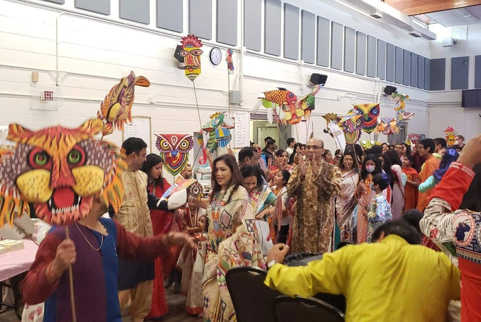 কানাডায় বর্ণিল আয়োজনে বাংলা বর্ষবরণ উৎসব উদযাপন