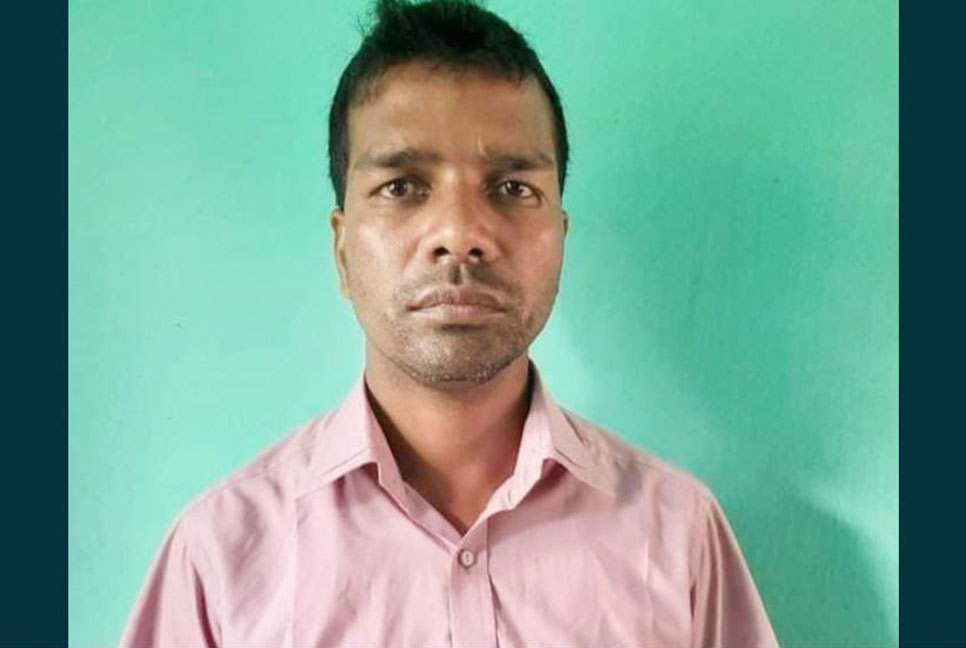 মোটরসাইকেল চুরি করতে গিয়ে গণধোলাই খেলেন পৌর কাউন্সিলর