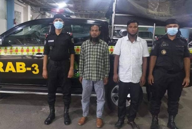সিদ্ধিরগঞ্জে গাঁজাসহ দুই মাদক কারবারি আটক
