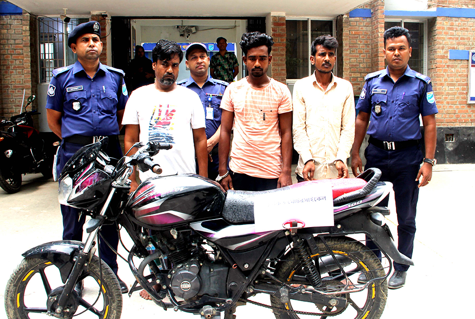 ফরিদপুরে চোর চক্রের ৩ সদস্য গ্রেফতার