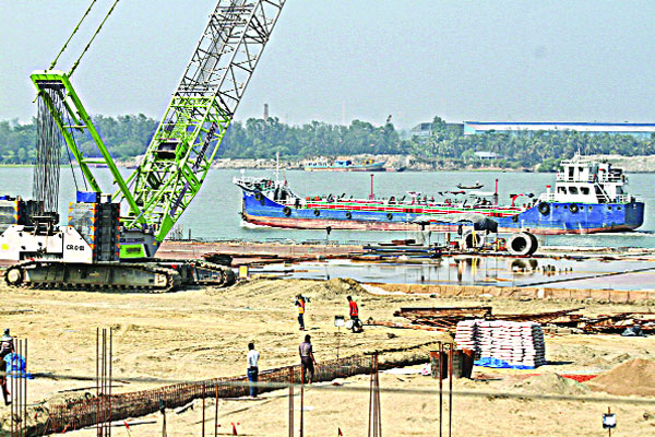 চালু হচ্ছে পতেঙ্গা কনটেইনার টার্মিনাল