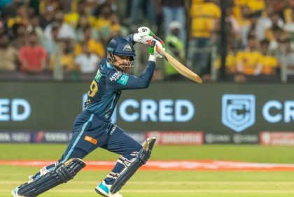 নিজেকে অলরাউন্ডার মনে করেন রশিদ খান