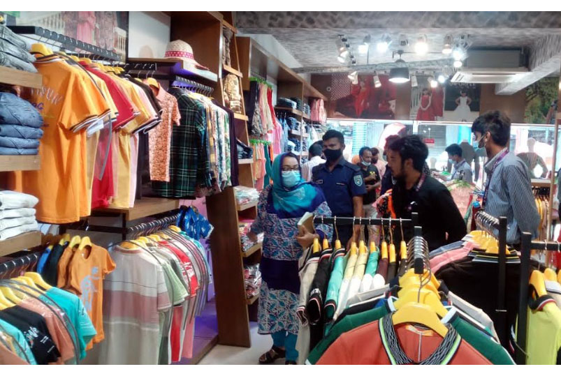 ভোক্তা অধিকার সংরক্ষণ আইনে দিনাজপুরের
বিভিন্ন প্রতিষ্ঠানে জরিমানা 