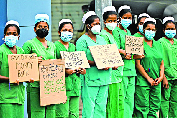 শ্রীলঙ্কায় হাসপাতালগুলোতে নেই প্রয়োজনীয় ওষুধ
