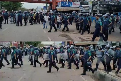 ব্যবসায়ীদের বক্তব্য প্রত্যাখ্যান করে সড়কে শিক্ষার্থীরা