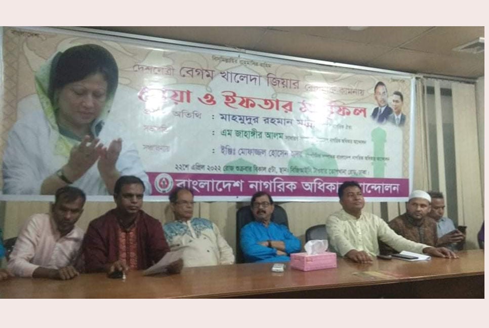 ভয়াবহ খারাপ সময় পার করছি : মান্না