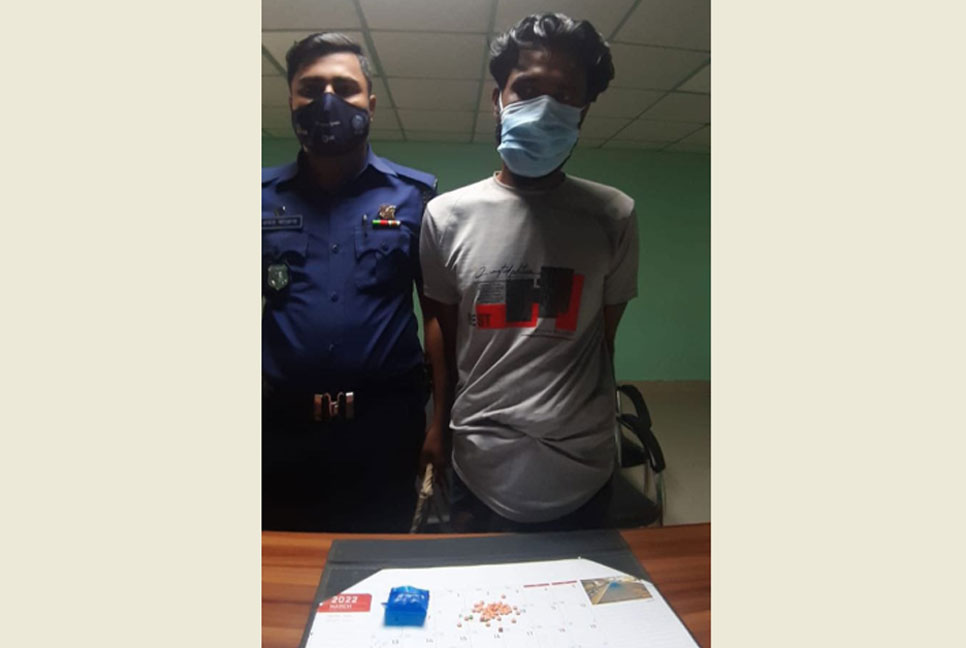 মিঠামইনে ইয়াবাসহ যুবক গ্রেফতার