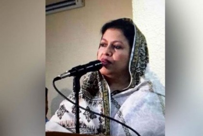 সংসদ ভেঙ্গে 
অবিলম্বে ক্ষমতা ছাড়ুন: তানিয়া রব
