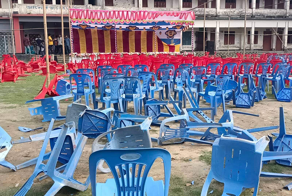বিএনপির ইফতার মাহফিলে আওয়ামী লীগের হামলা 