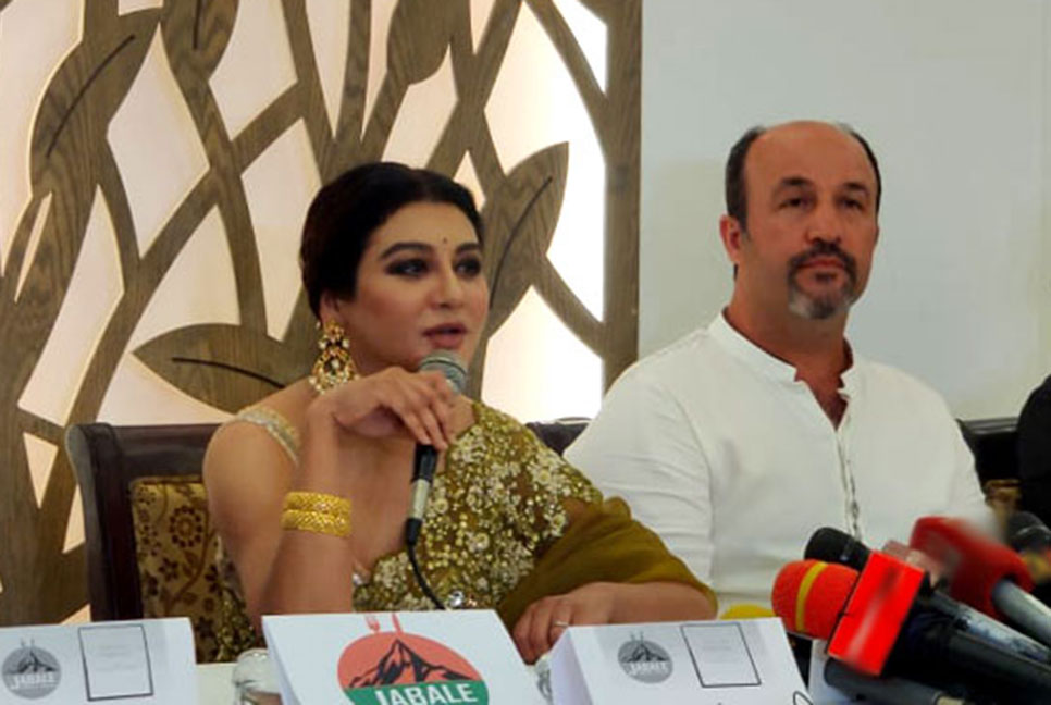 জয়ায় মুগ্ধ ইরানি নির্মাতা
