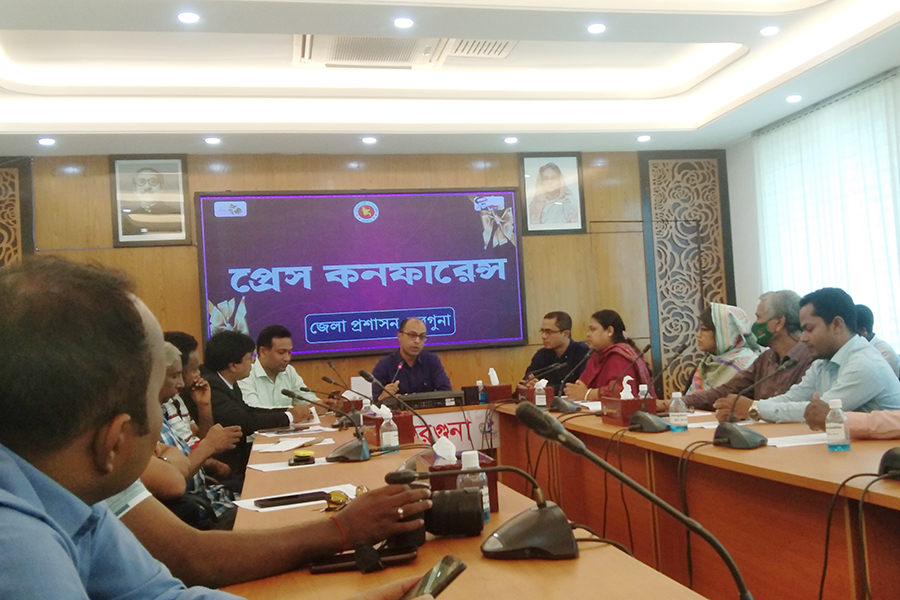 প্রধানমন্ত্রীর ঈদ উপহার ঘর পাচ্ছেন বরগুনায় ৭২৫ গৃহহীন পরিবার 