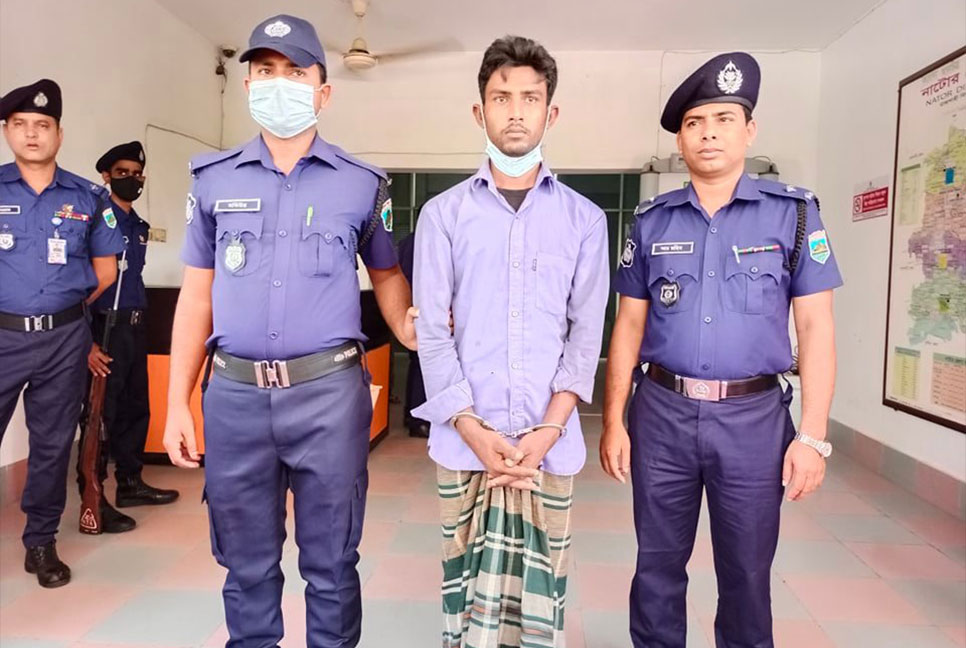 বড়াইগ্রামে ভ্যানচালক হত্যার রহস্য উন্মোচন