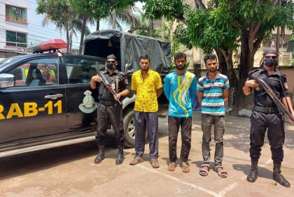 মাদক পরিবহনের অভিযোগে গ্রেফতার ৩