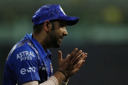 টানা ৮ ম্যাচ হেরে লজ্জার রেকর্ড গড়লো মুম্বাই!