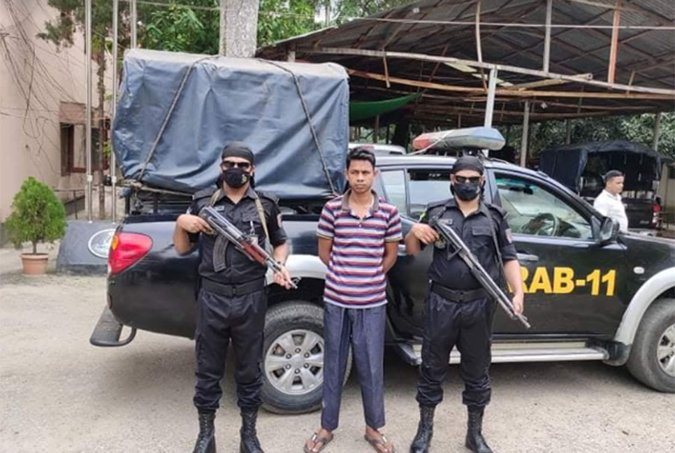 সংসার করবে না বলায় ইট দিয়ে থেতলে স্ত্রীকে হত্যা!