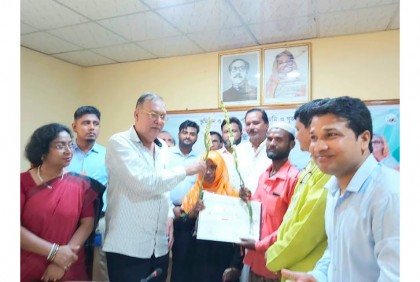 শ্রীমঙ্গলে জমিসহ ঘর পেল ৫০ পরিবার 