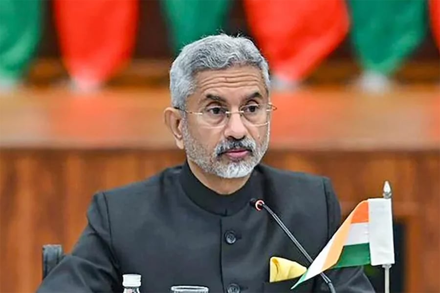 ভারতের পররাষ্ট্রমন্ত্রী ঢাকায় আসছেন আজ 