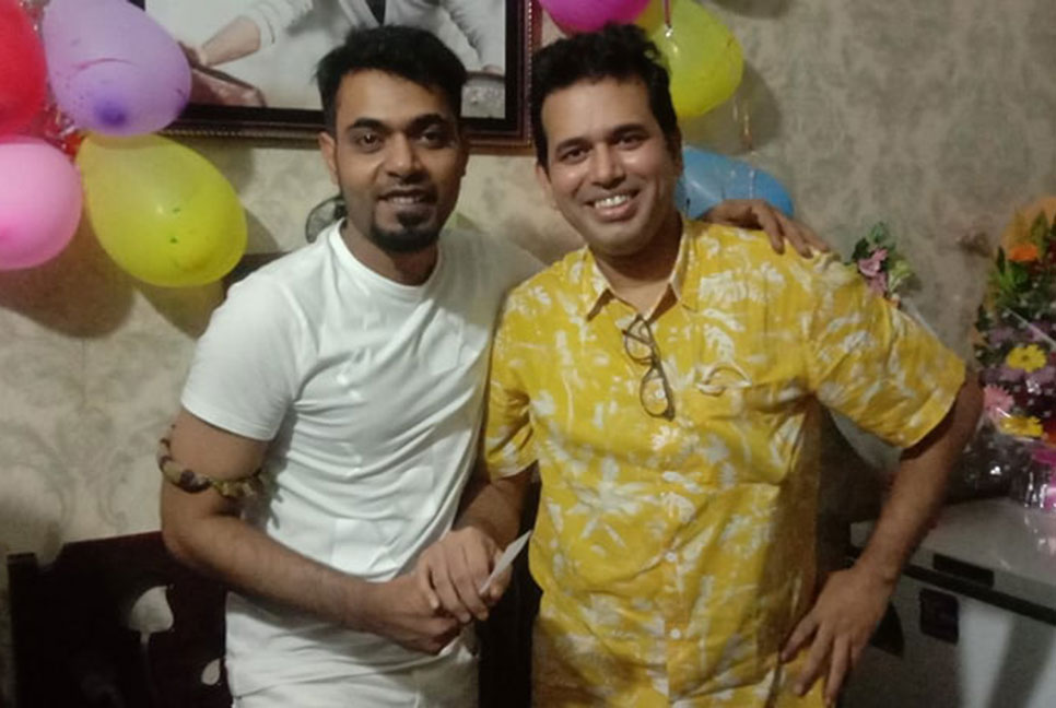 আবারও অনুরূপ আইচের গানে রুমি