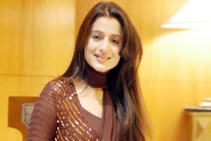 আমিশা প্যাটেলের বিরুদ্ধে প্রতারণার অভিযোগ