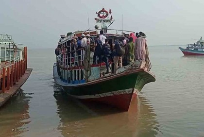 পাটুরিয়া ঘাটে যানবাহনের চাপ বাড়ছে