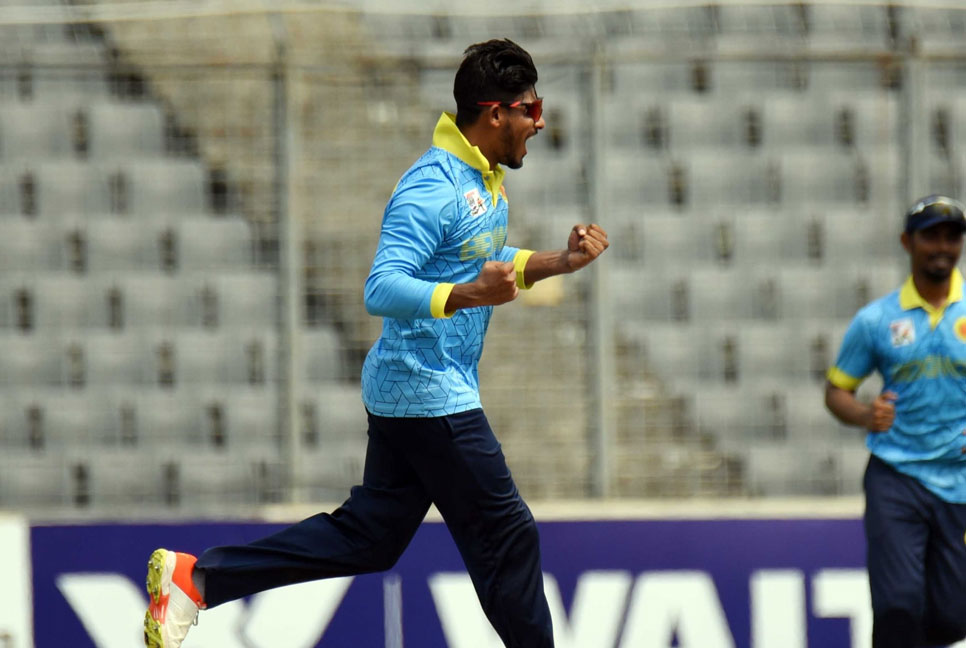 তিন বছর পর টেস্ট দলে মোসাদ্দেক