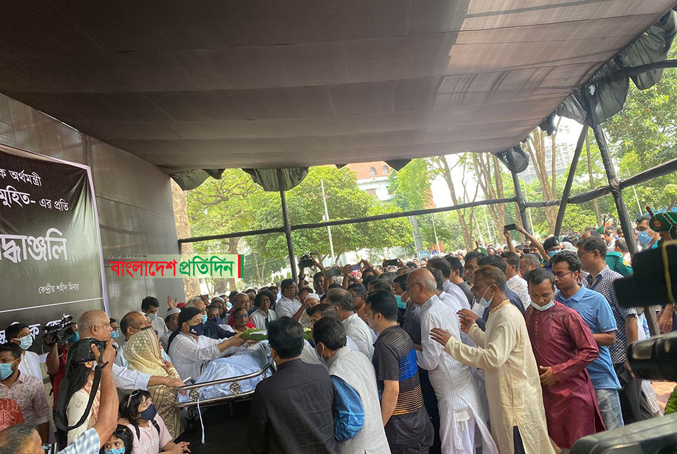 মুহিতের মরদেহ কেন্দ্রীয় শহীদ মিনারে, সর্বস্তরের মানুষের শ্রদ্ধা