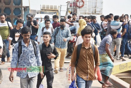 দৌলতদিয়া প্রান্তে বাড়তি ভাড়া আদায়ের অভিযোগ