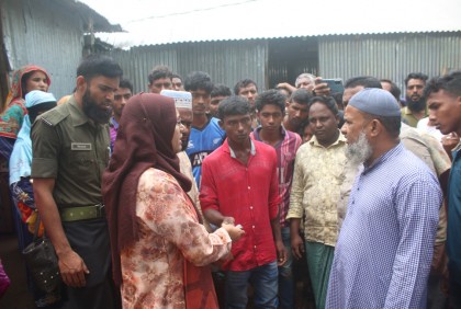 বজ্রপাতে ২ নারী-পুরুষের মৃত্যু, ইউএনওর আর্থিক সহায়তা

