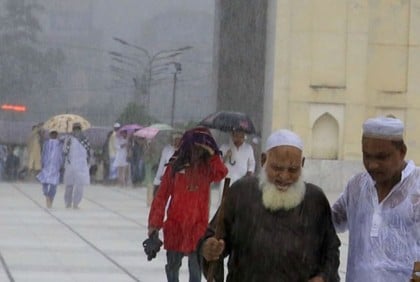 ঝড়বৃষ্টিতে কাটতে পারে এবারের ঈদ