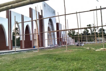 গোপালগঞ্জে ঈদগাহ মাঠে নামাজ পড়বে নারীরা