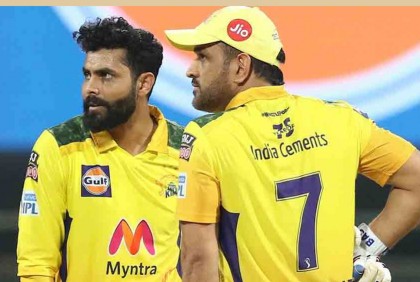 ফের অধিনায়কের দায়িত্ব কেন নিলেন নিজেই জানালেন ধোনি