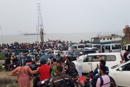 রবিবার ঢাকা ছেড়েছেন ২৯ লাখ সিম ব্যবহারকারী