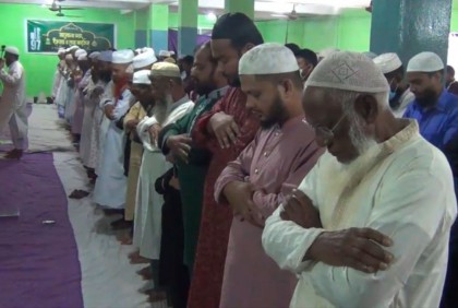 দিনাজপুরের ৫ উপজেলায় ঈদুল ফিতরের জামাত অনুষ্ঠিত