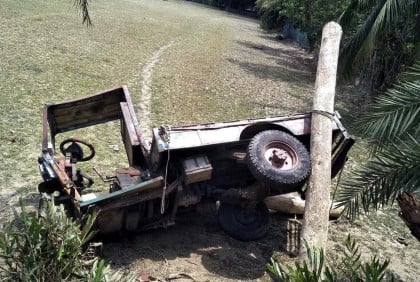বাগেরহাটে নছিমন উল্টে নিহত ১ 