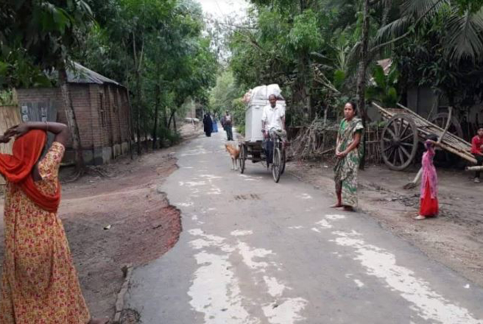 কুষ্টিয়ায় সংঘর্ষে নিহত ৪ জনের দাফন সম্পন্ন, গ্রামজুড়ে শোকের মাতম 
