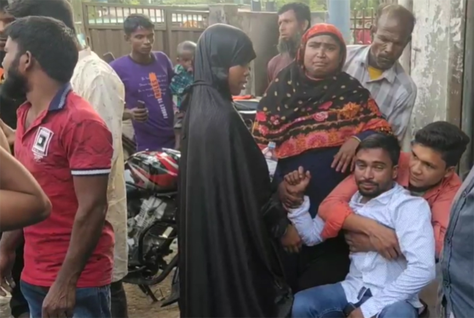 পঞ্চগড়ে সড়ক দুর্ঘটনায় নিহত ৩

