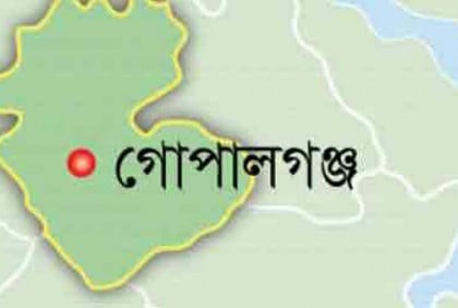 গোপালগঞ্জে প্রথমবার পুরুষের পাশাপাশি ঈদের নামাজ পড়লেন নারীরা
