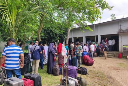 আখাউড়া দিয়ে ভারতগামীদের ঢল