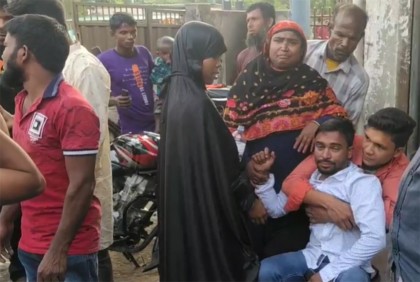 পঞ্চগড়ে সড়ক দুর্ঘটনায় নিহত ৩

