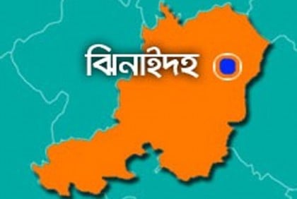 বেপরোয়া মোটরসাইকেলে তিন বন্ধু , প্রাণ গেল দুইজনের 

