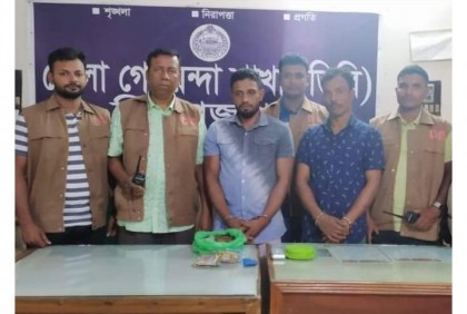 পিরোজপুরে ২ মাদক ব্যবসায়ী গ্রেফতার 