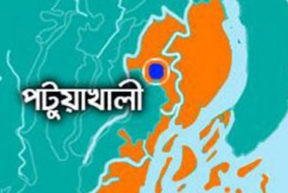 পর্যটকবাহী বাসে মাতলামি করার অভিযোগে ৬ যুবক আটক

