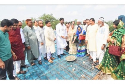 বগুড়া কলেজের ছাদ ঢালাই কাজের উদ্বোধন