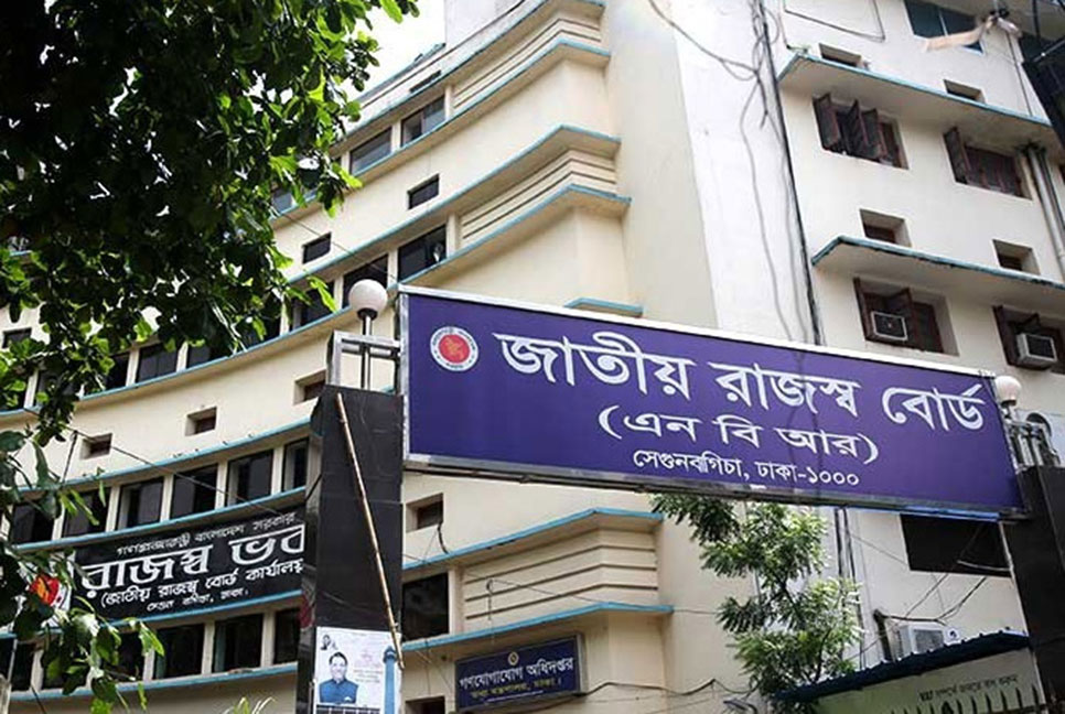
তামাকে ৩৯ হাজার কোটি টাকা রাজস্ব আয়ের প্রস্তাব