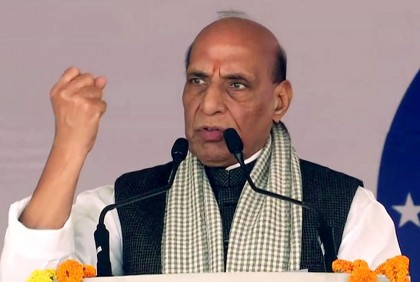 ইউক্রেন যুদ্ধ থেকে যে শিক্ষা নেওয়ার কথা বললেন ভারতের প্রতিরক্ষামন্ত্রী