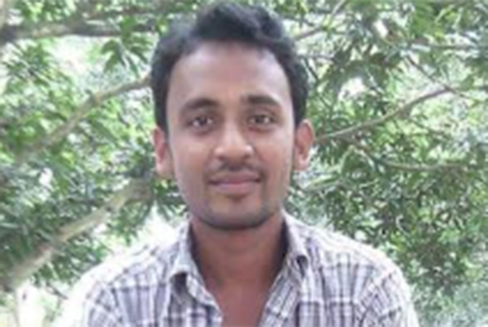 সড়ক দুর্ঘটনায় অকালে ঝরে গেল রাবির সাবেক শিক্ষার্থীর প্রাণ