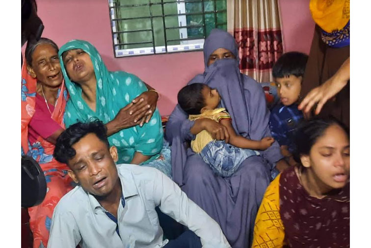 নোয়াখালীতে বিদ্যুৎস্পৃষ্টে স্কুলছাত্রের মৃত্যু