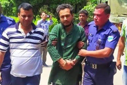 দুই মেয়ে ও স্ত্রীকে হত্যার দায় স্বীকার, ঘাতকের সর্বোচ্চ শাস্তি দাবি শ্বশুরের