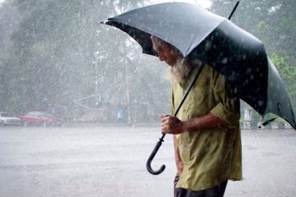 ঘূর্ণিঝড় অশনির প্রভাবে পটুয়াখালী, নোয়াখালী ও পিরোজপুরে বৃষ্টি